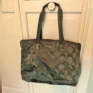 Getaway Signature Nylon Packable Weekender